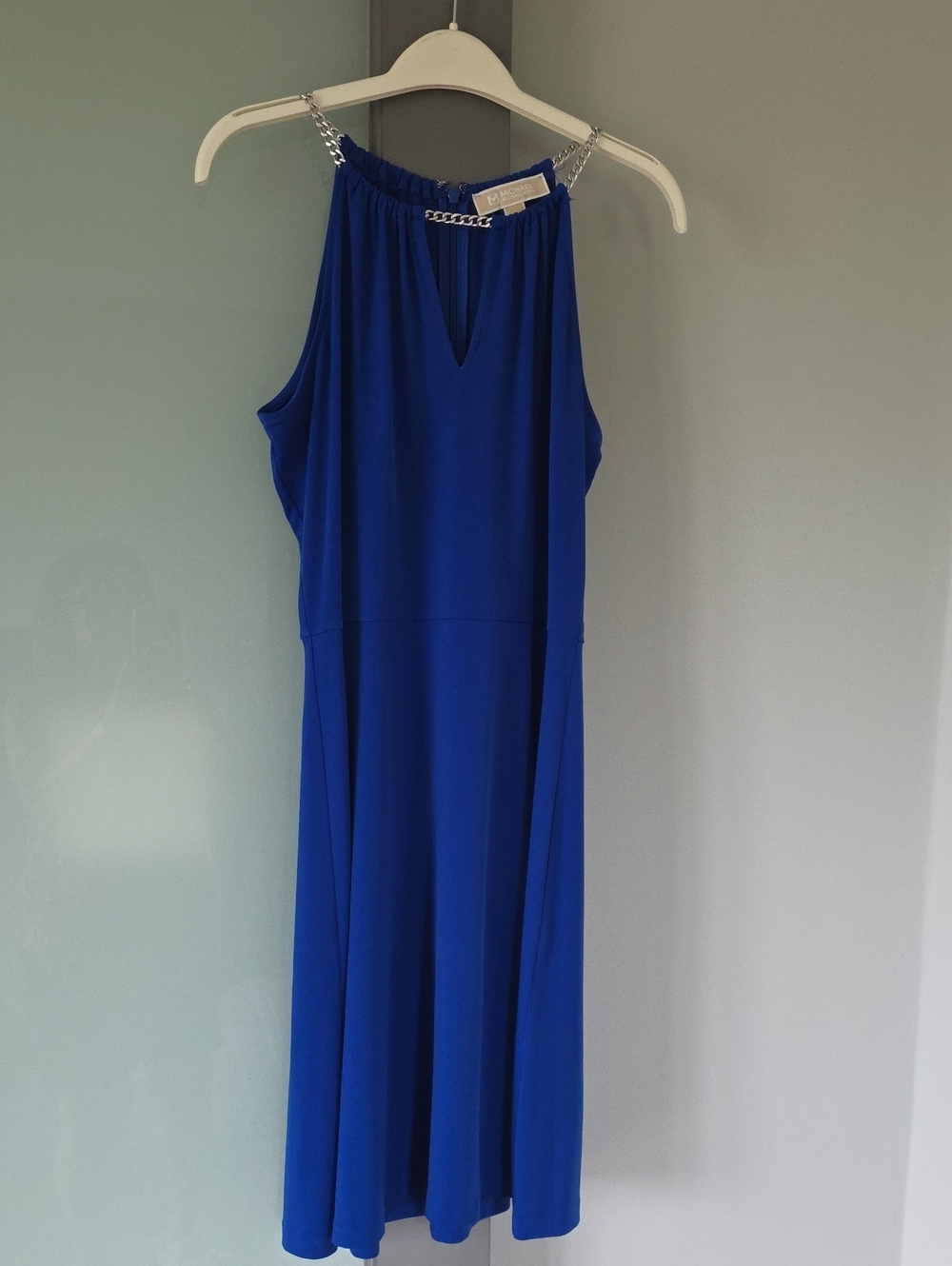 Michael Kors Size M Sleeveless Dress With Silver Chain Detail Around The Neck